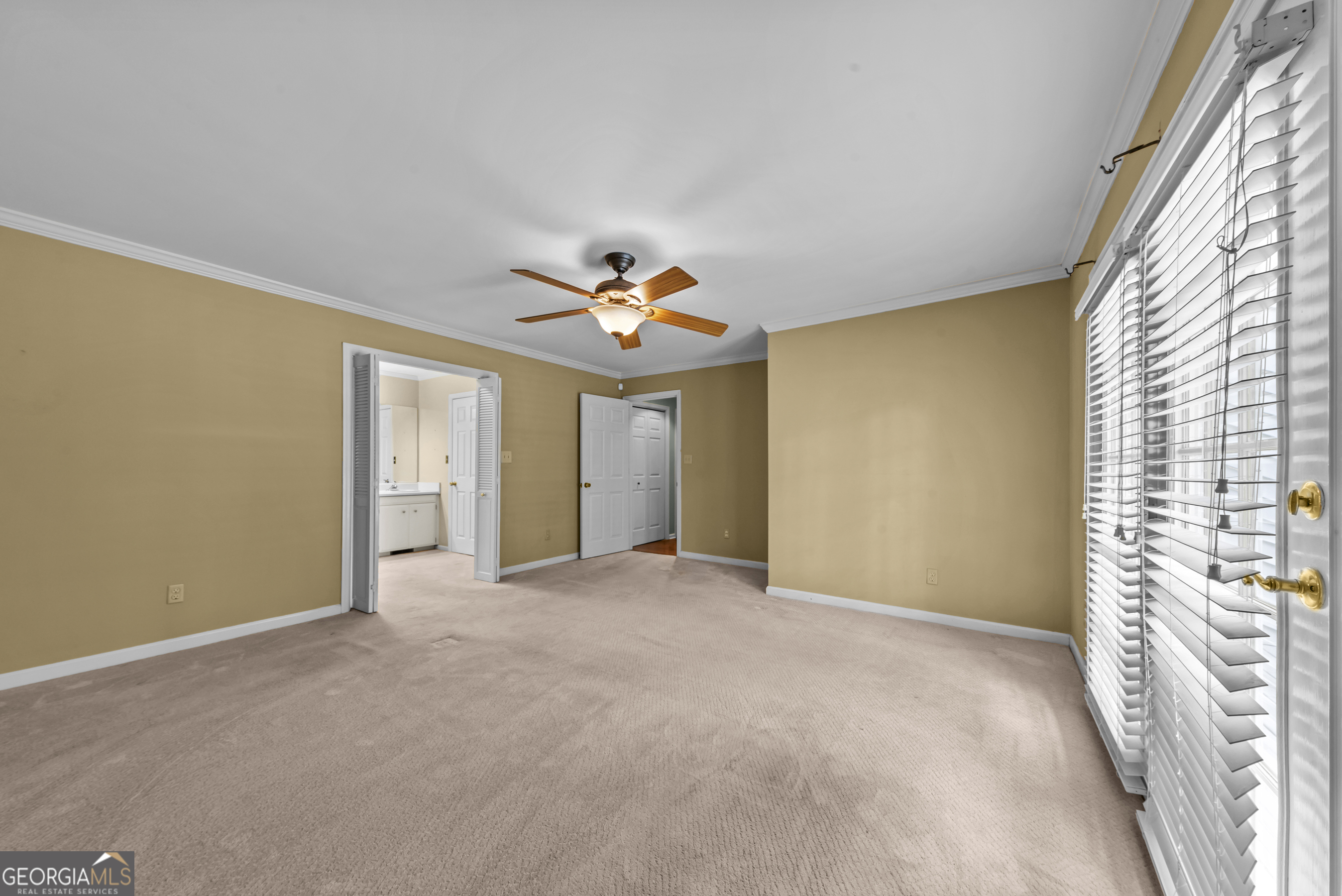 221 Commodore Drive Nw Property Photo 25