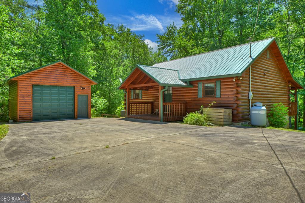 6385 Hwy 2 Property Photo 1