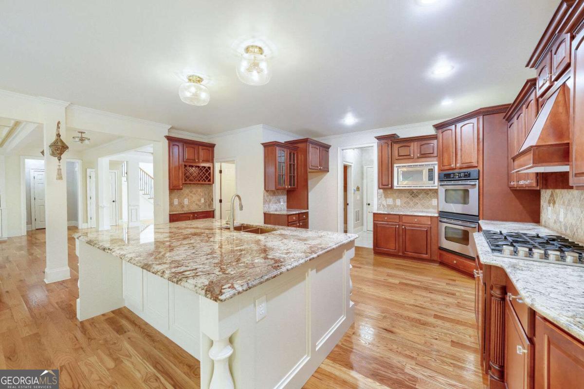 2195 Enclave Mill Drive Property Photo 11