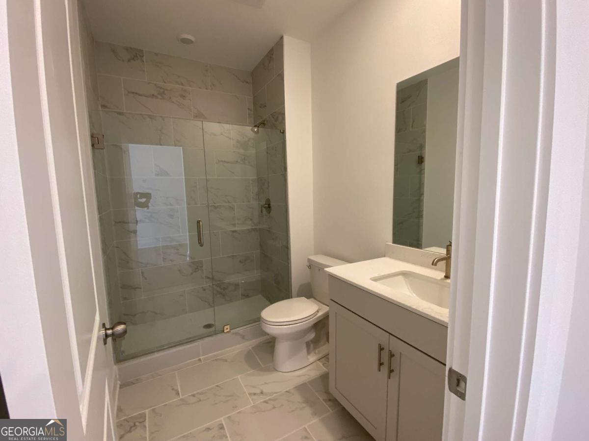 4620 Cogburn Path Property Photo 8