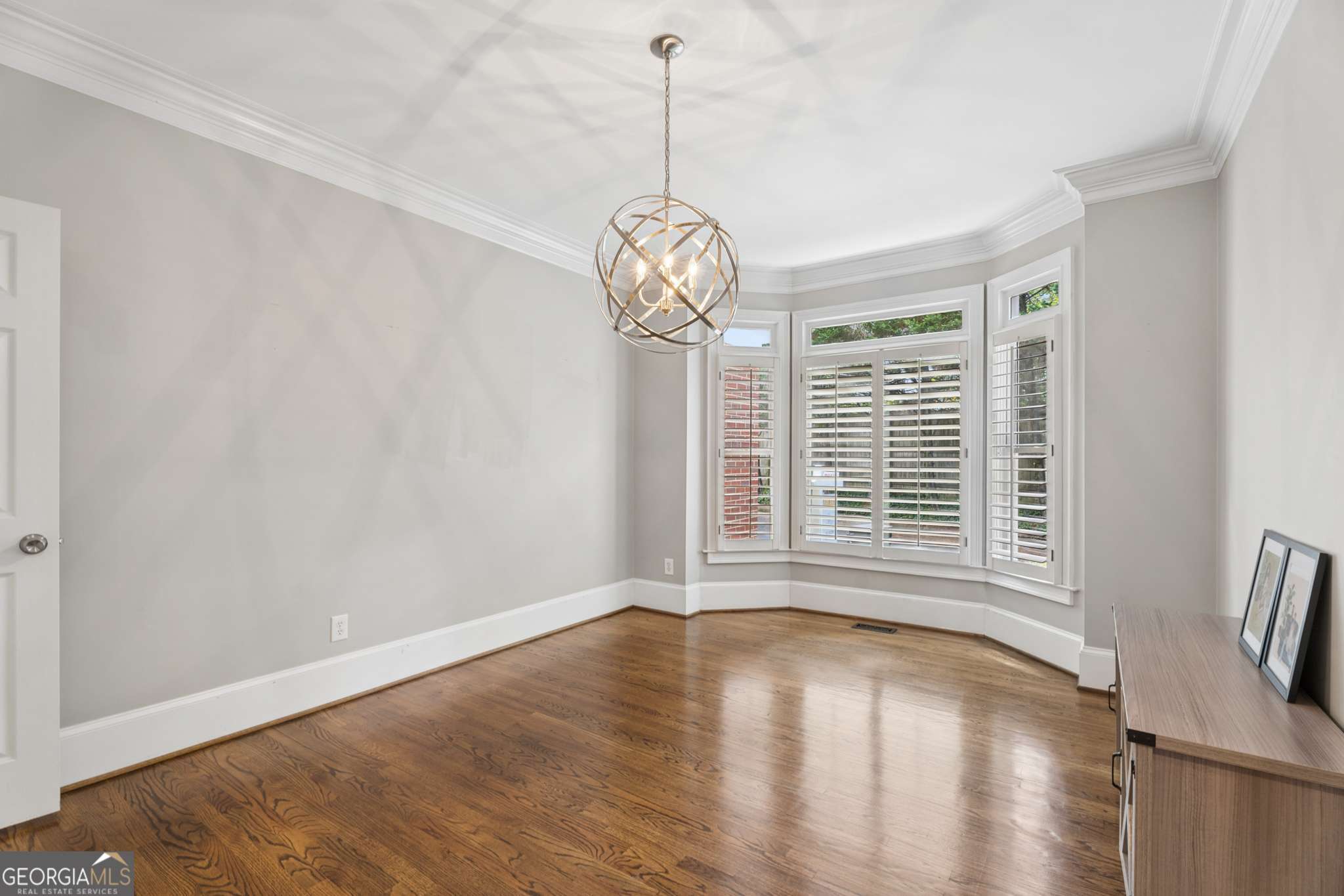 1104 Chantilly Crescent Ne Property Photo 18