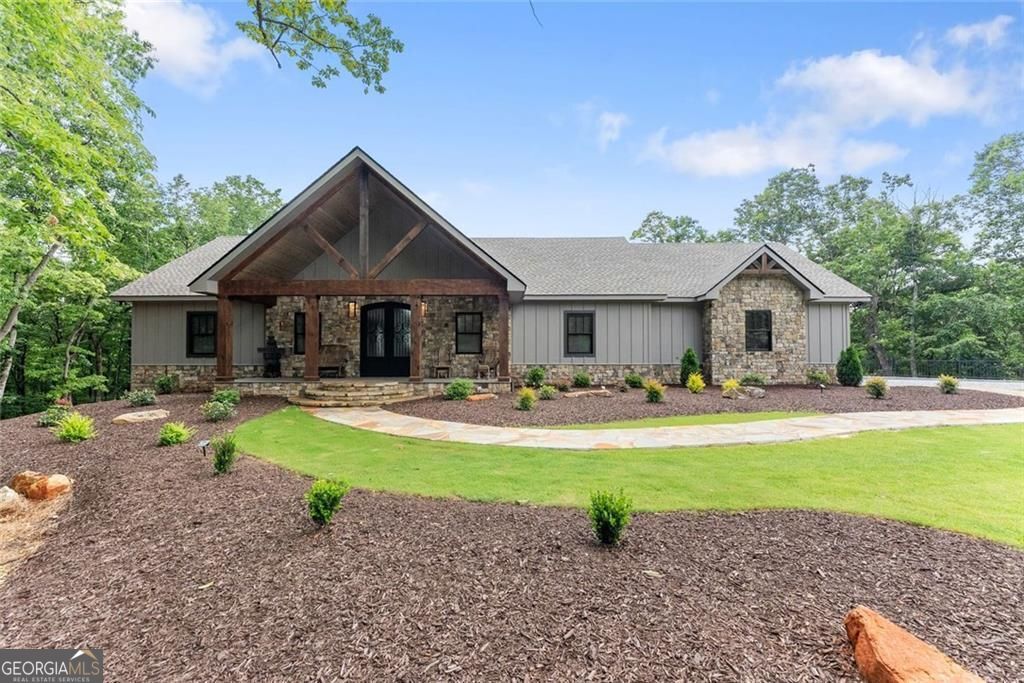 1055 S Laceola Road Property Photo 1