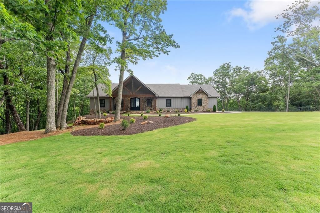 1055 S Laceola Road Property Photo 3