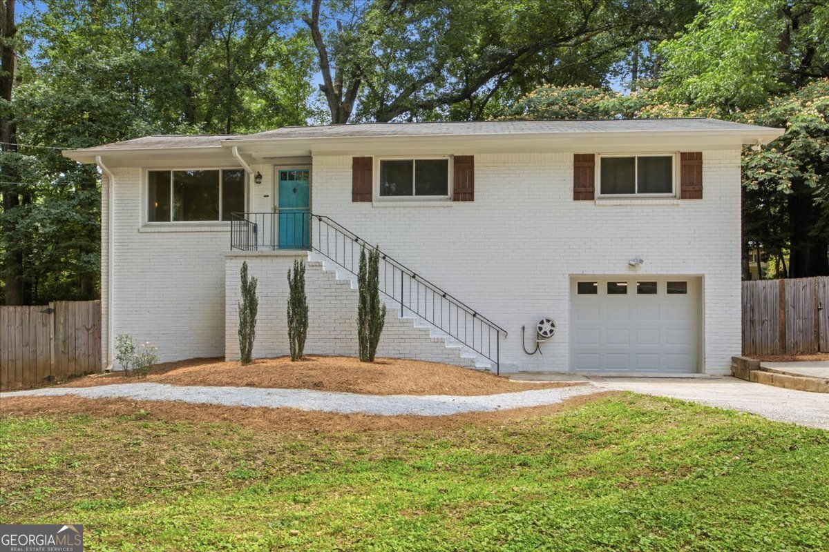 3424 Shawnee Trail SE