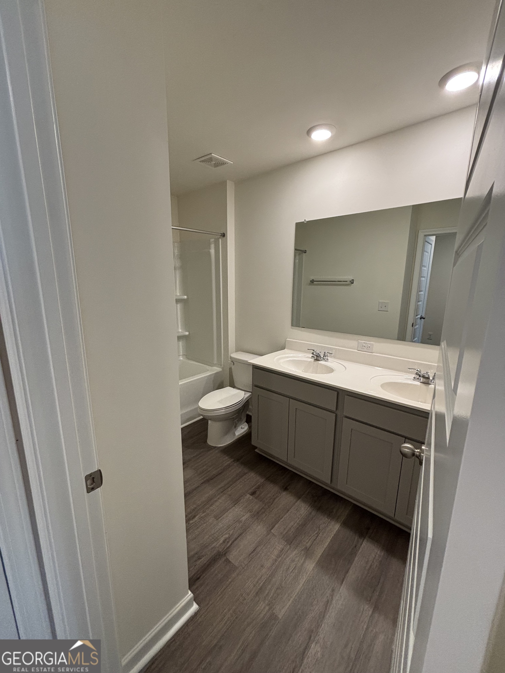 222 Coastal Drive Property Photo 13