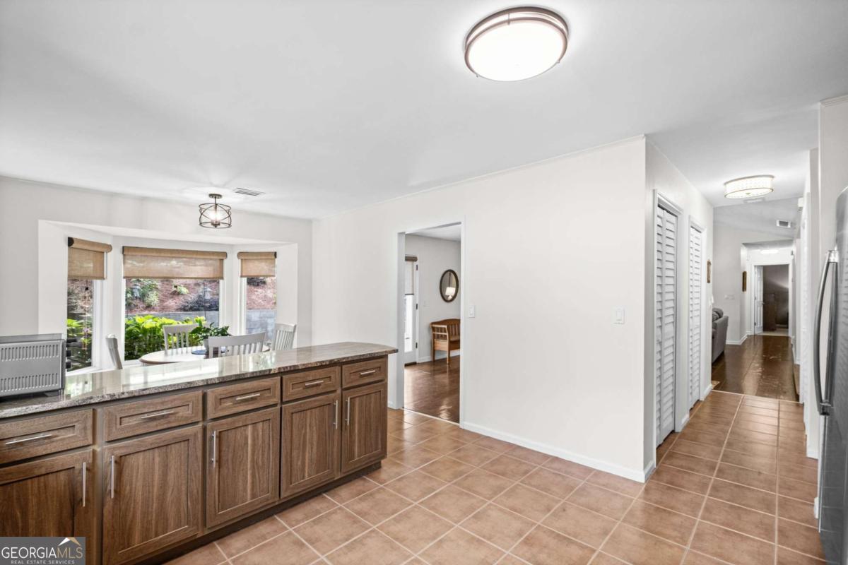 2665 Shadow Pine Drive Property Photo 15