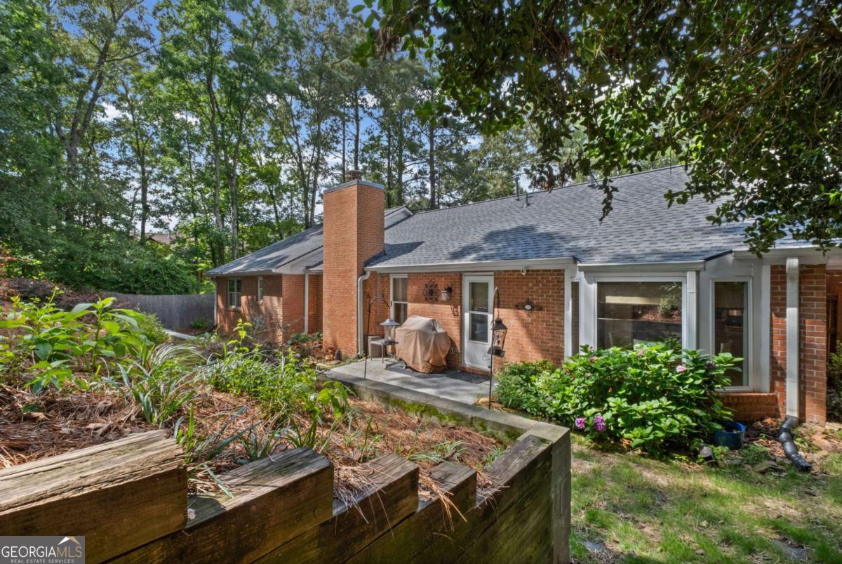2665 Shadow Pine Drive Property Photo 28