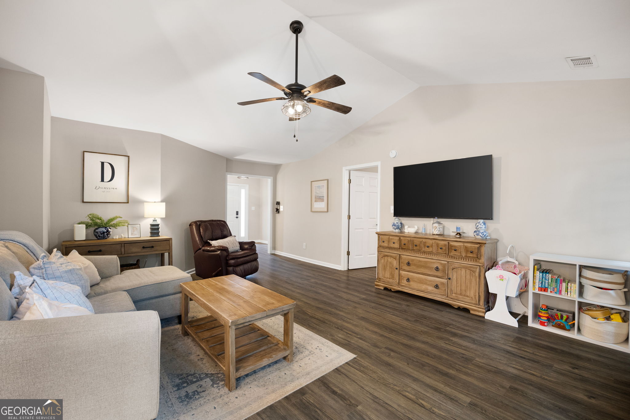 181 Colton Drive Property Photo 8