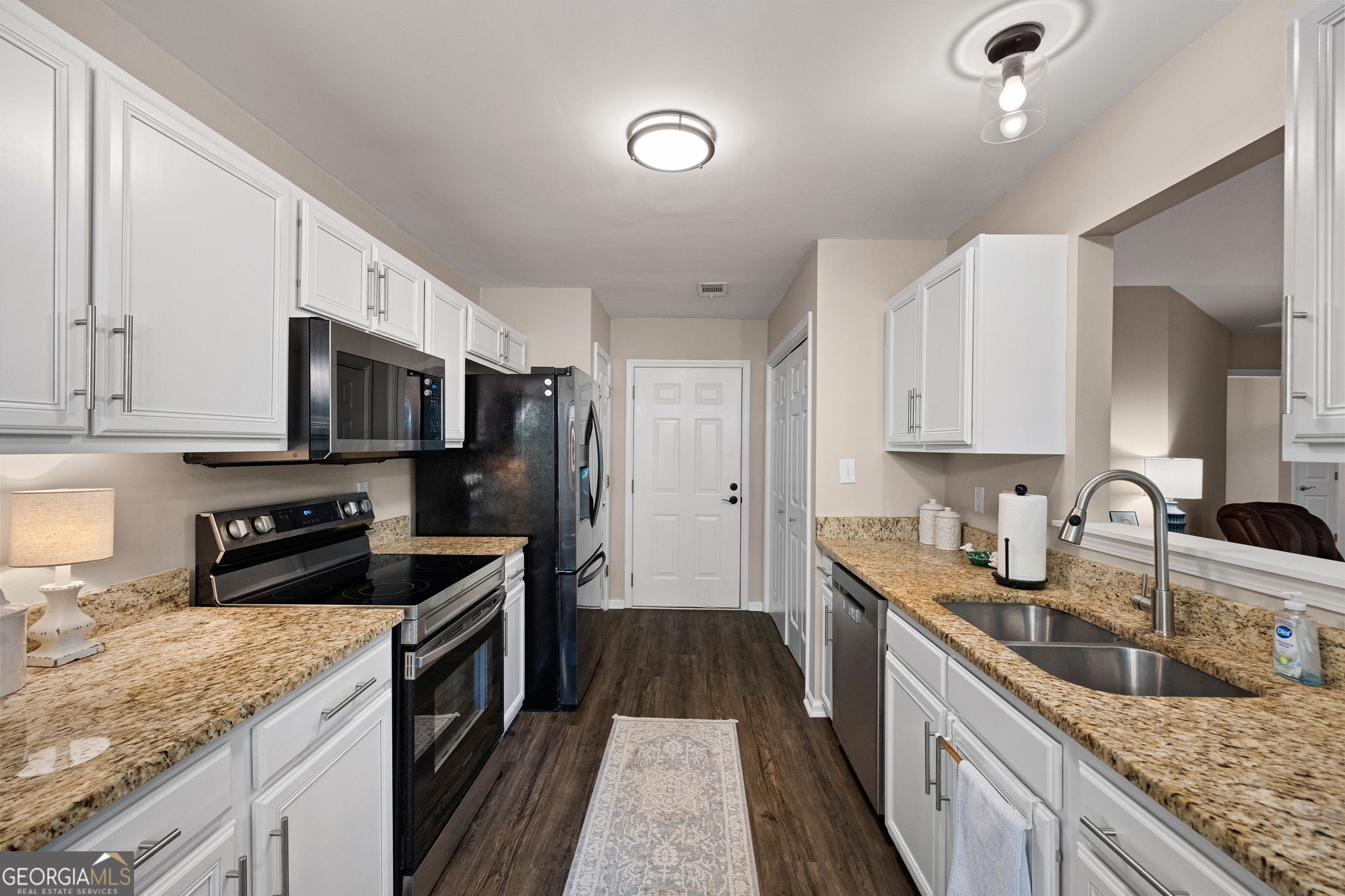 181 Colton Drive Property Photo 12
