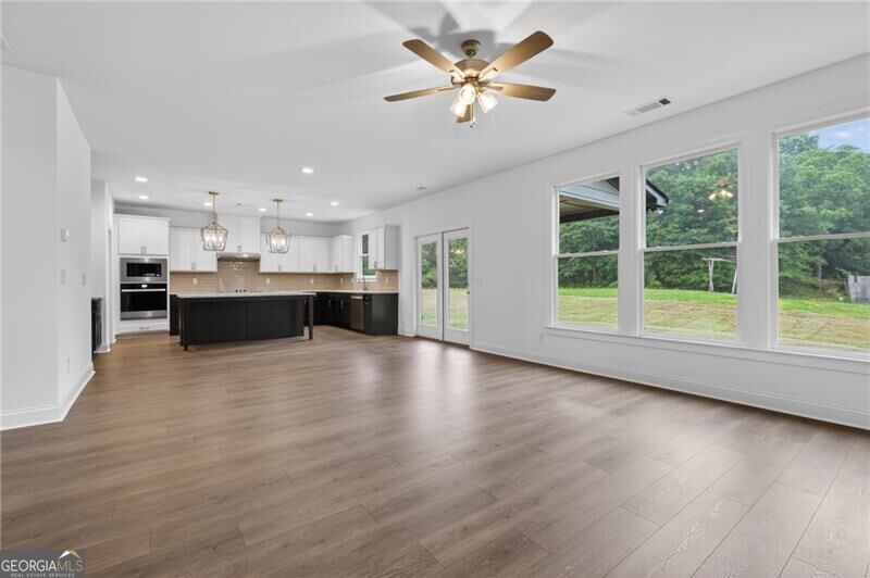 53 Stanley Drive Property Photo 6