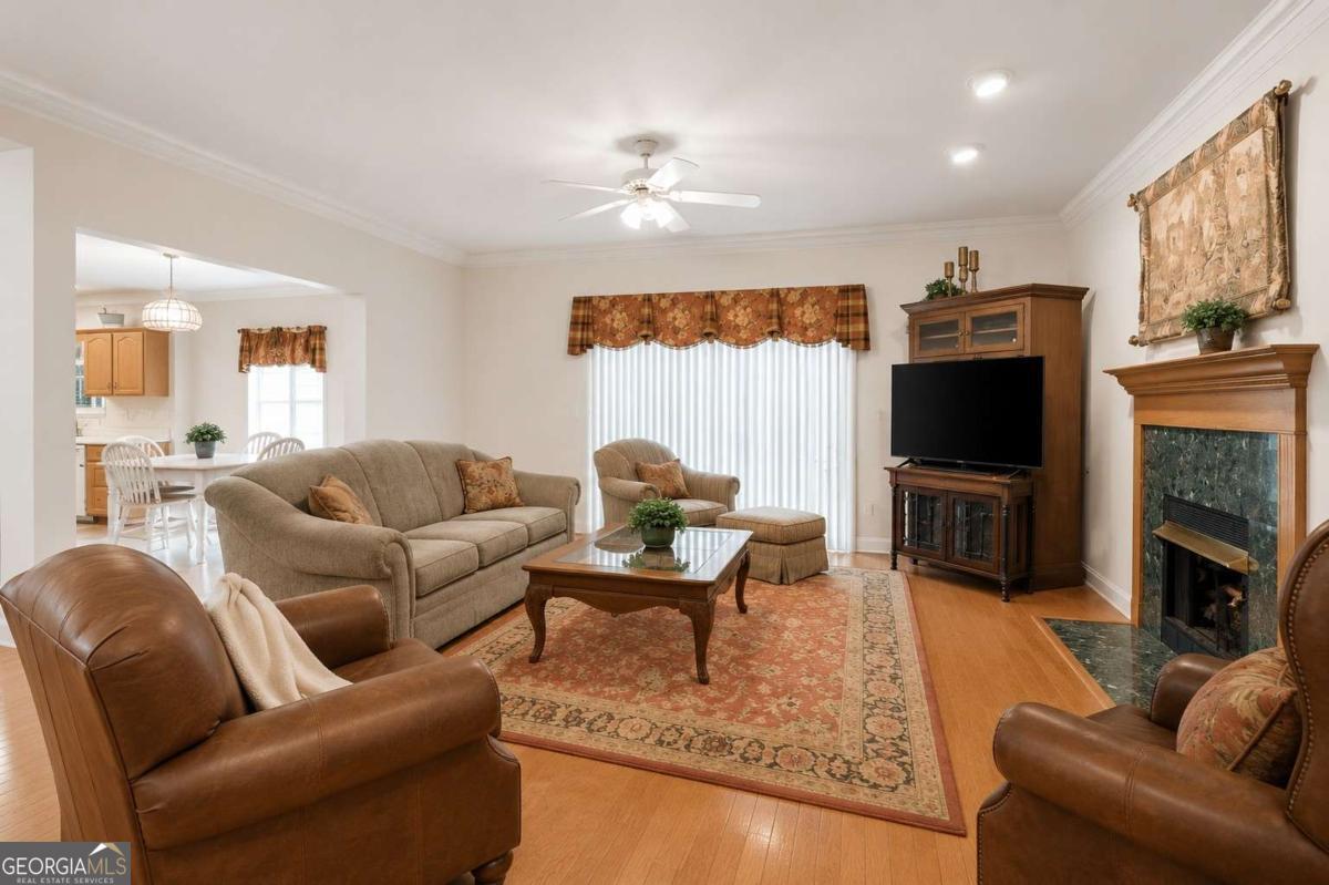 3 Belmont Court Se Property Photo 6