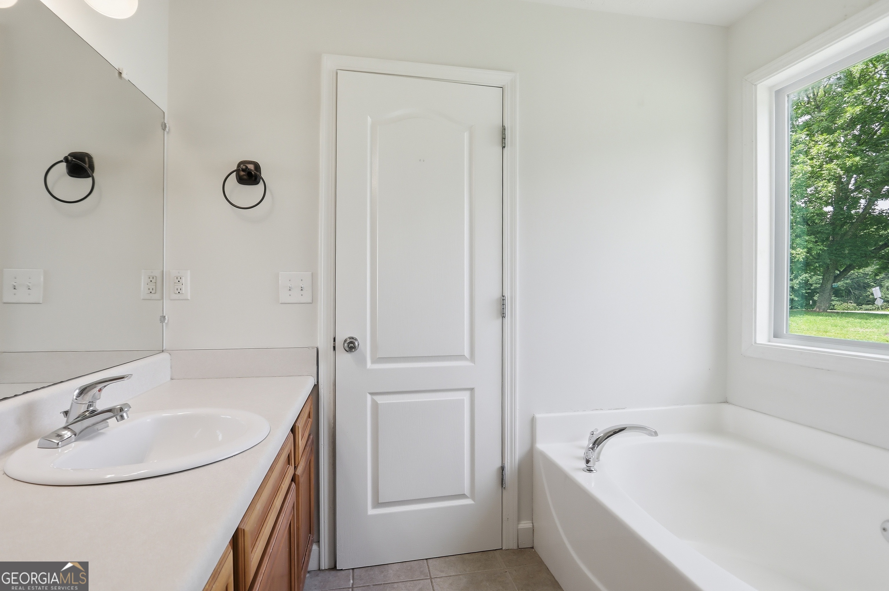 345 Rainey Road Property Photo 20