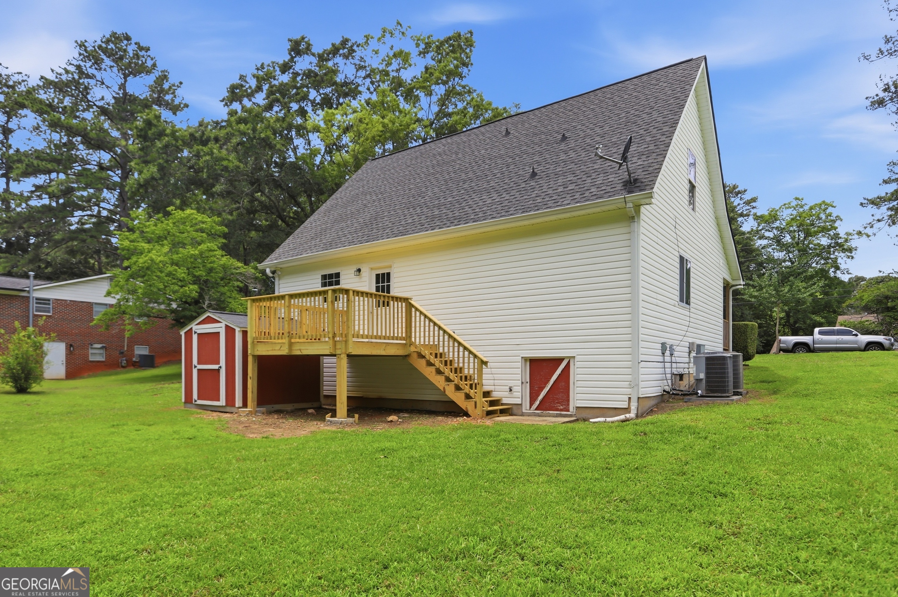 345 Rainey Road Property Photo 24
