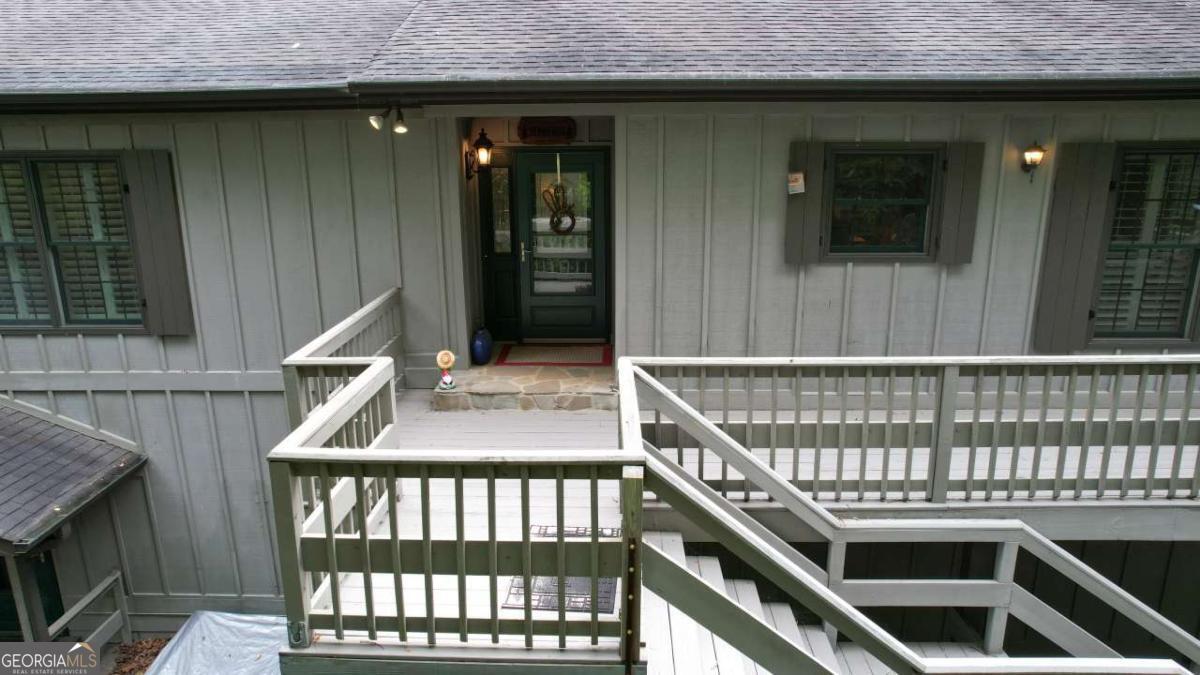 434 Sunset Court Property Photo 2