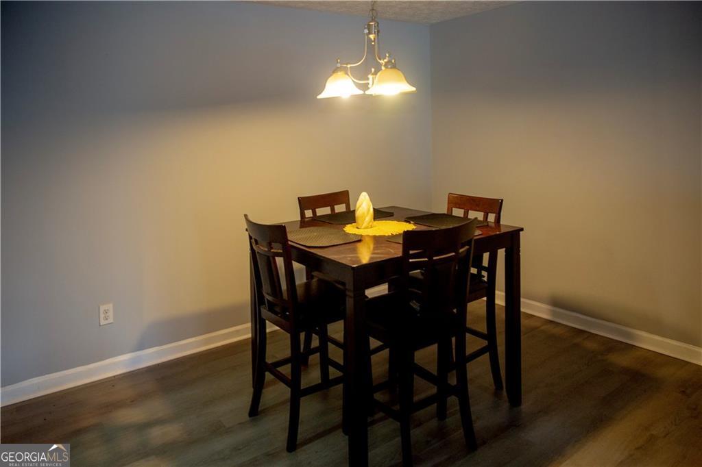 12301 Fairington Ridge Circle Property Photo 3