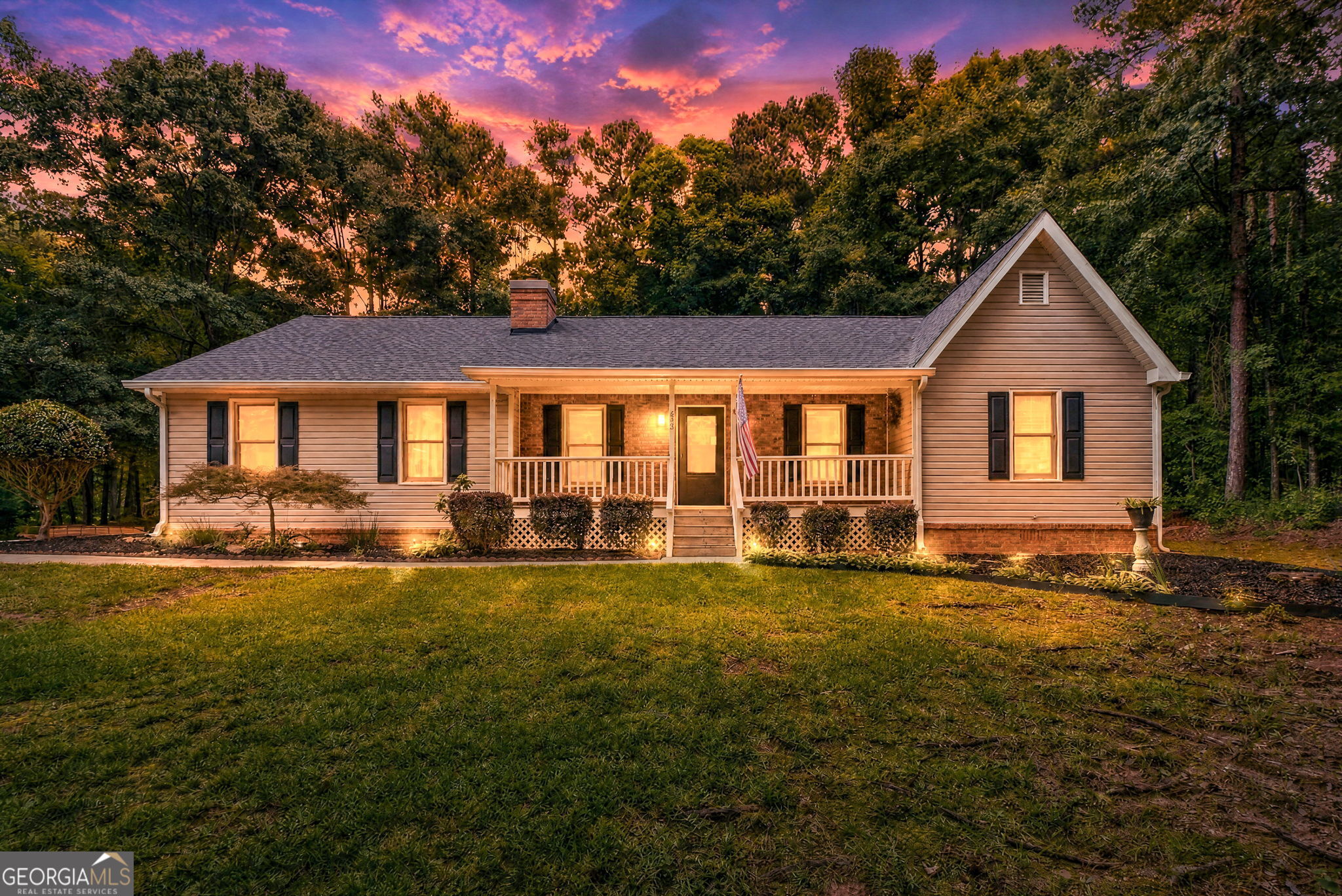 275 Pine Tree Lane Property Photo 1