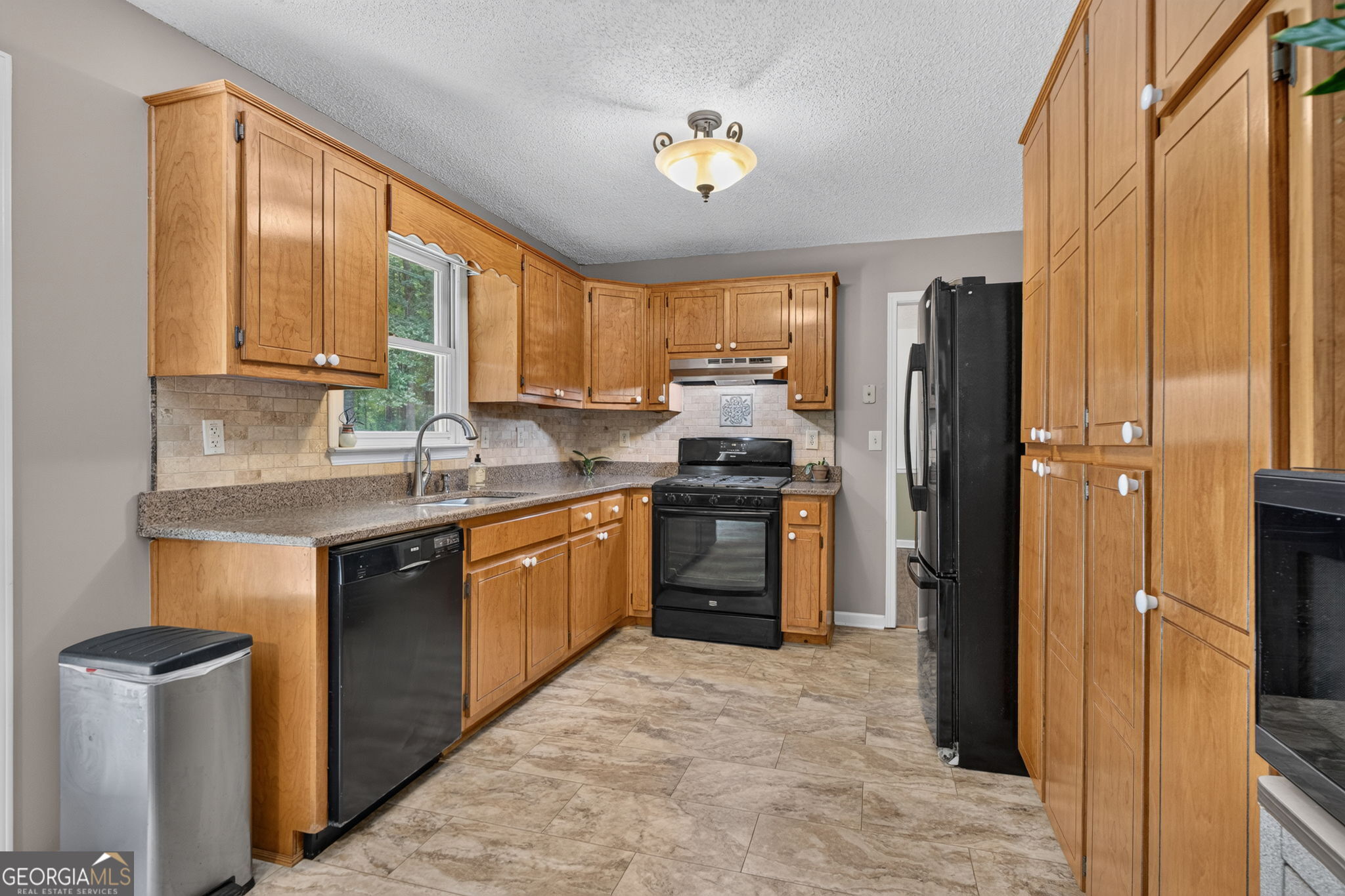275 Pine Tree Lane Property Photo 15