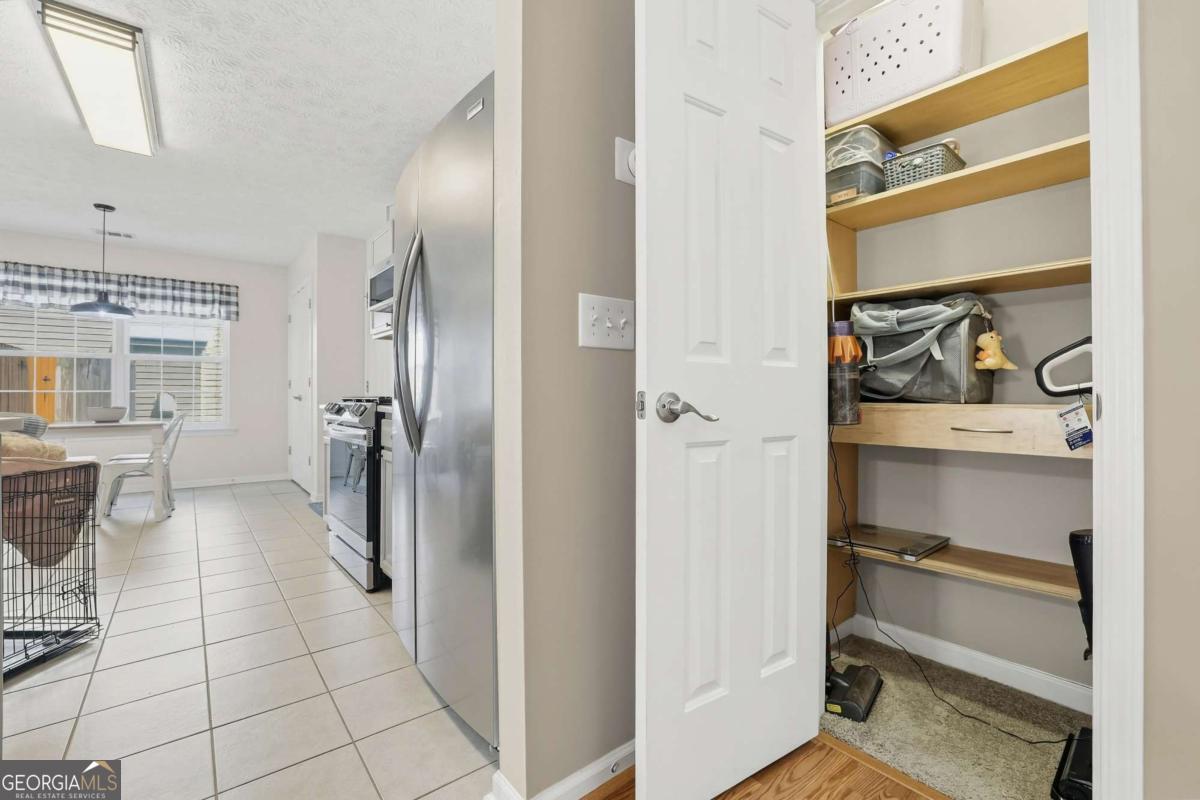 313 Westminster Drive Property Photo 32