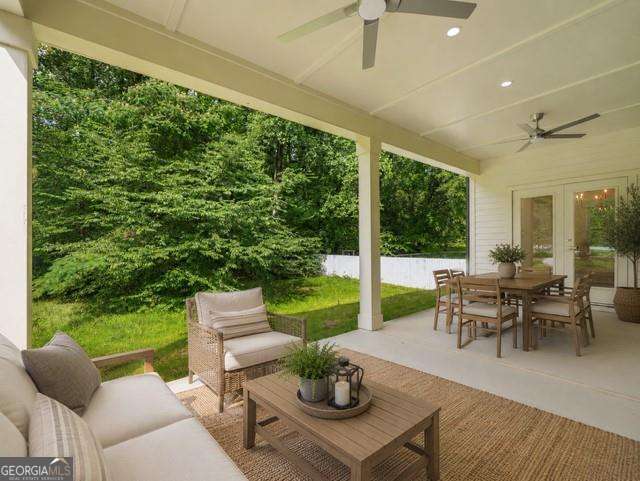 2186 Freydale Road Se Property Photo 2