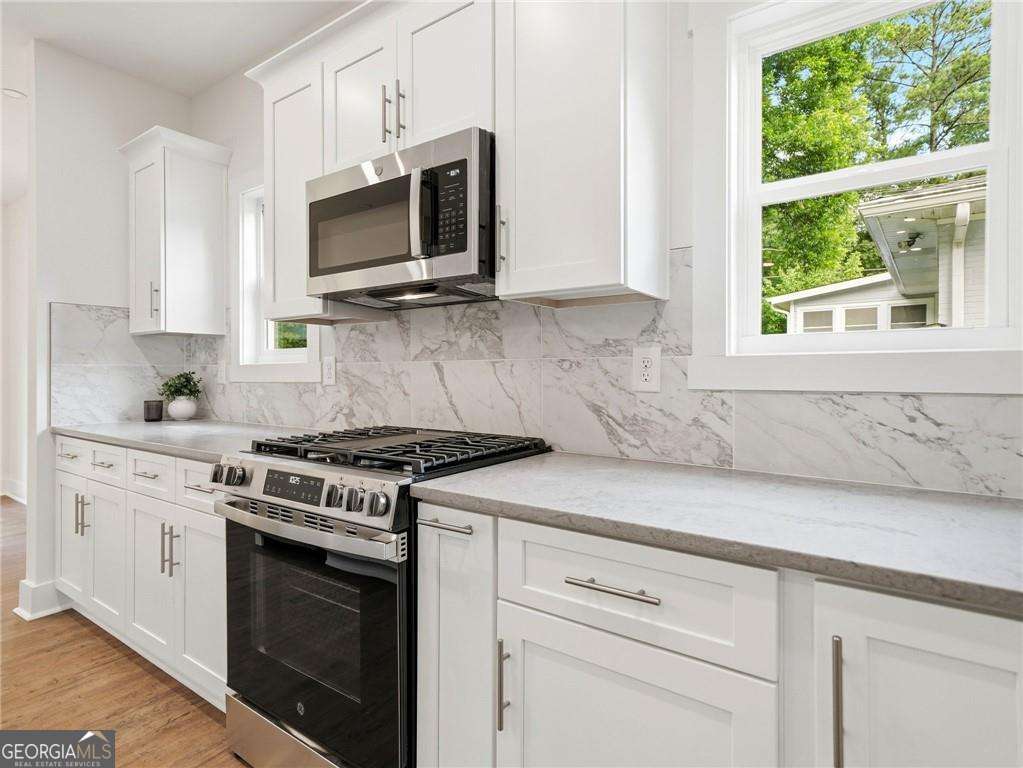 2186 Freydale Road Se Property Photo 13