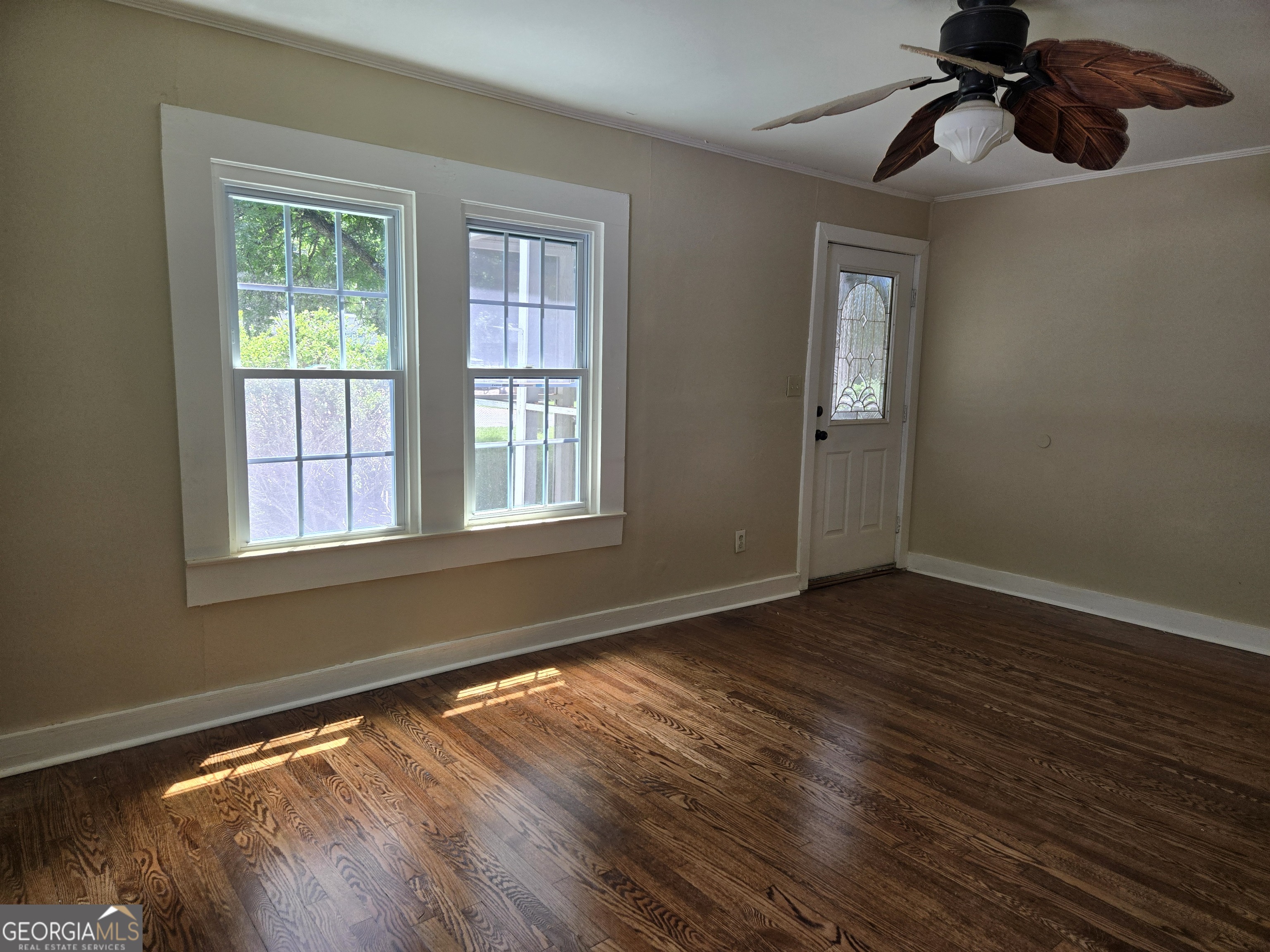 113 Maple Street Property Photo 3