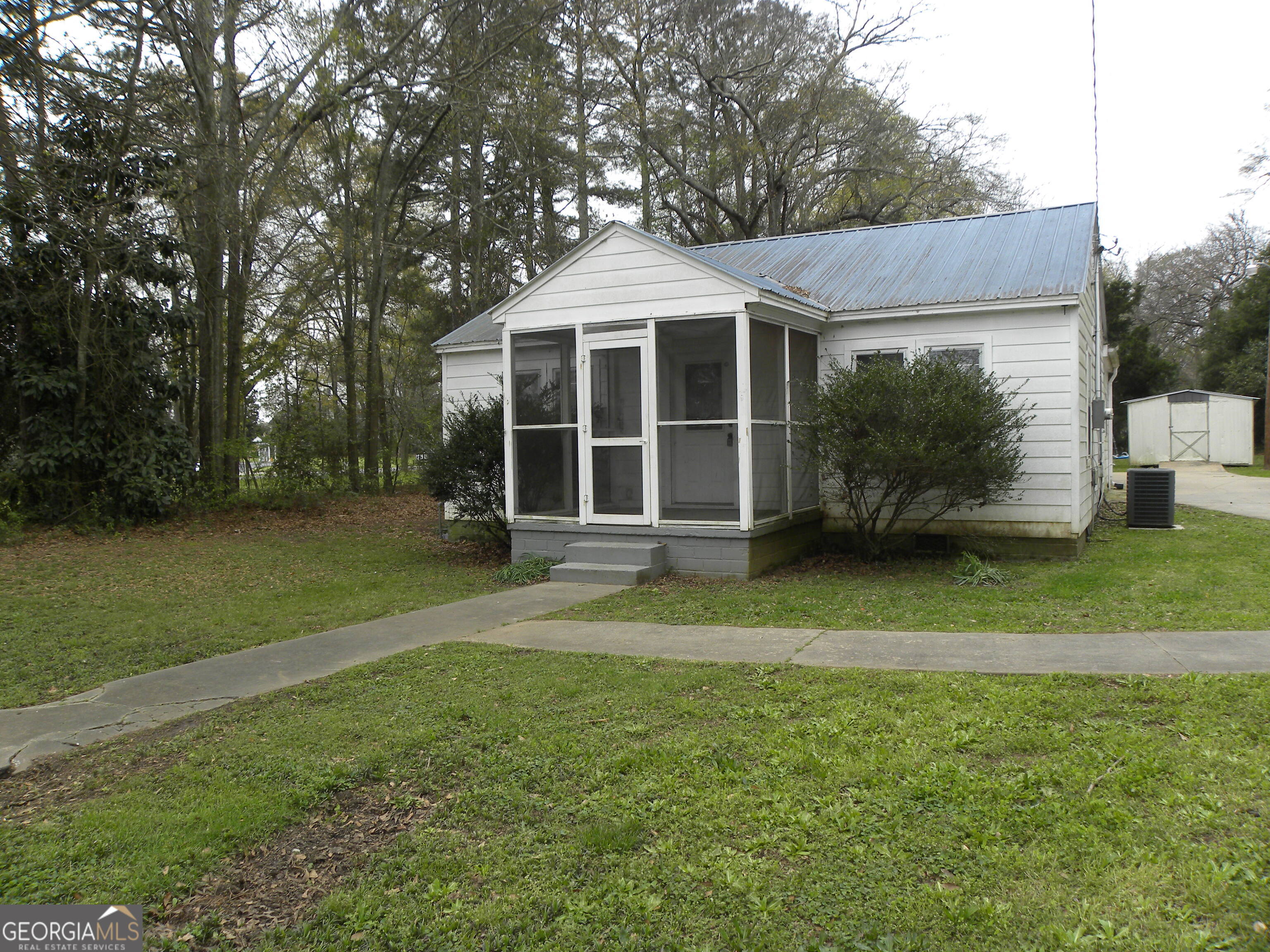 113 Maple Street Property Photo 18