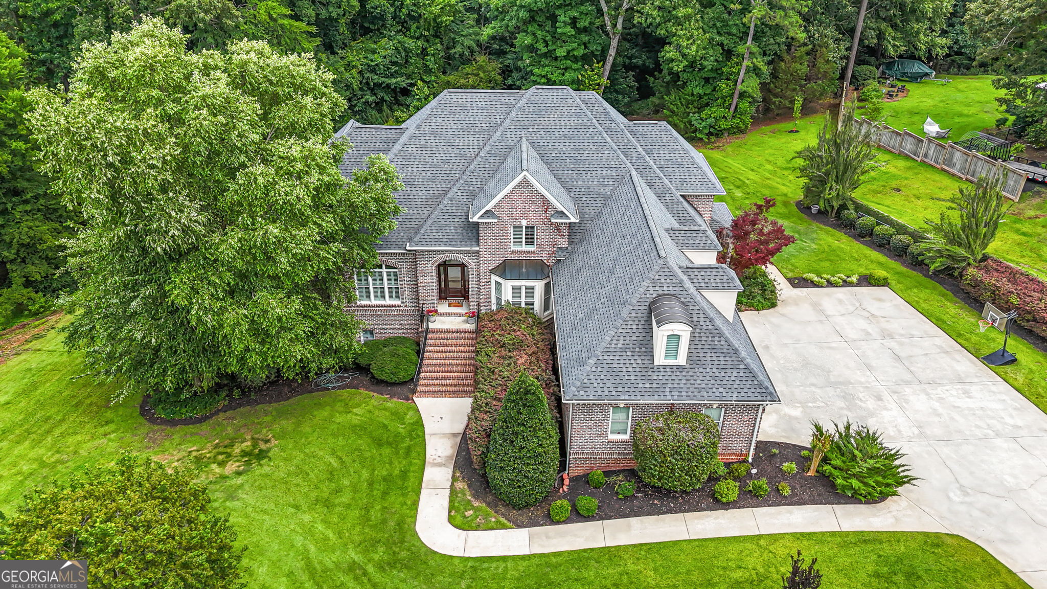 105 Steeplechase Run Property Photo 1