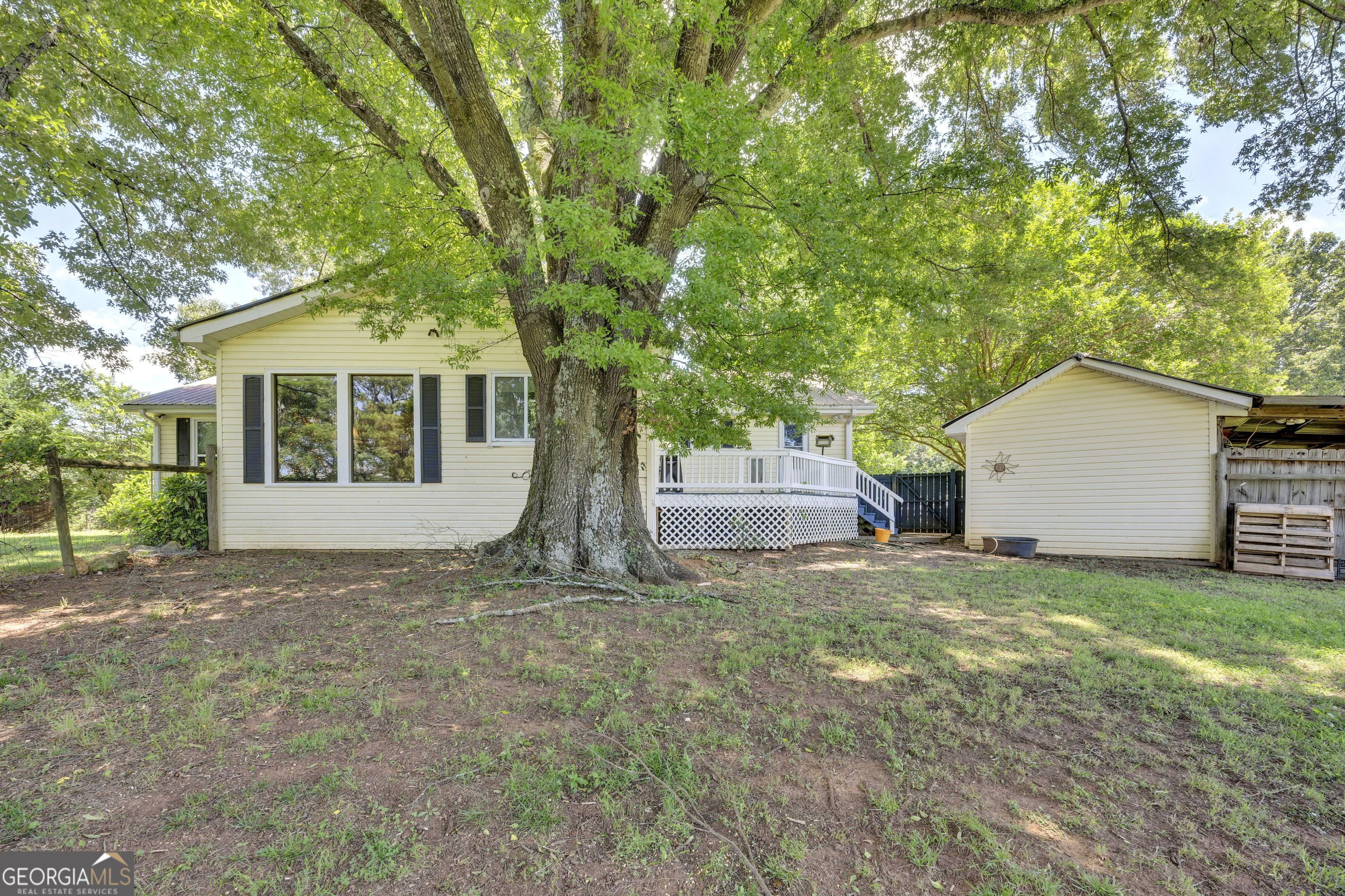 4133 H D Atha Road Property Photo 51
