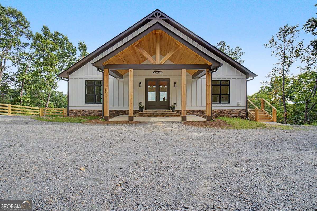 728 Railey Ridge Ne Property Photo 3