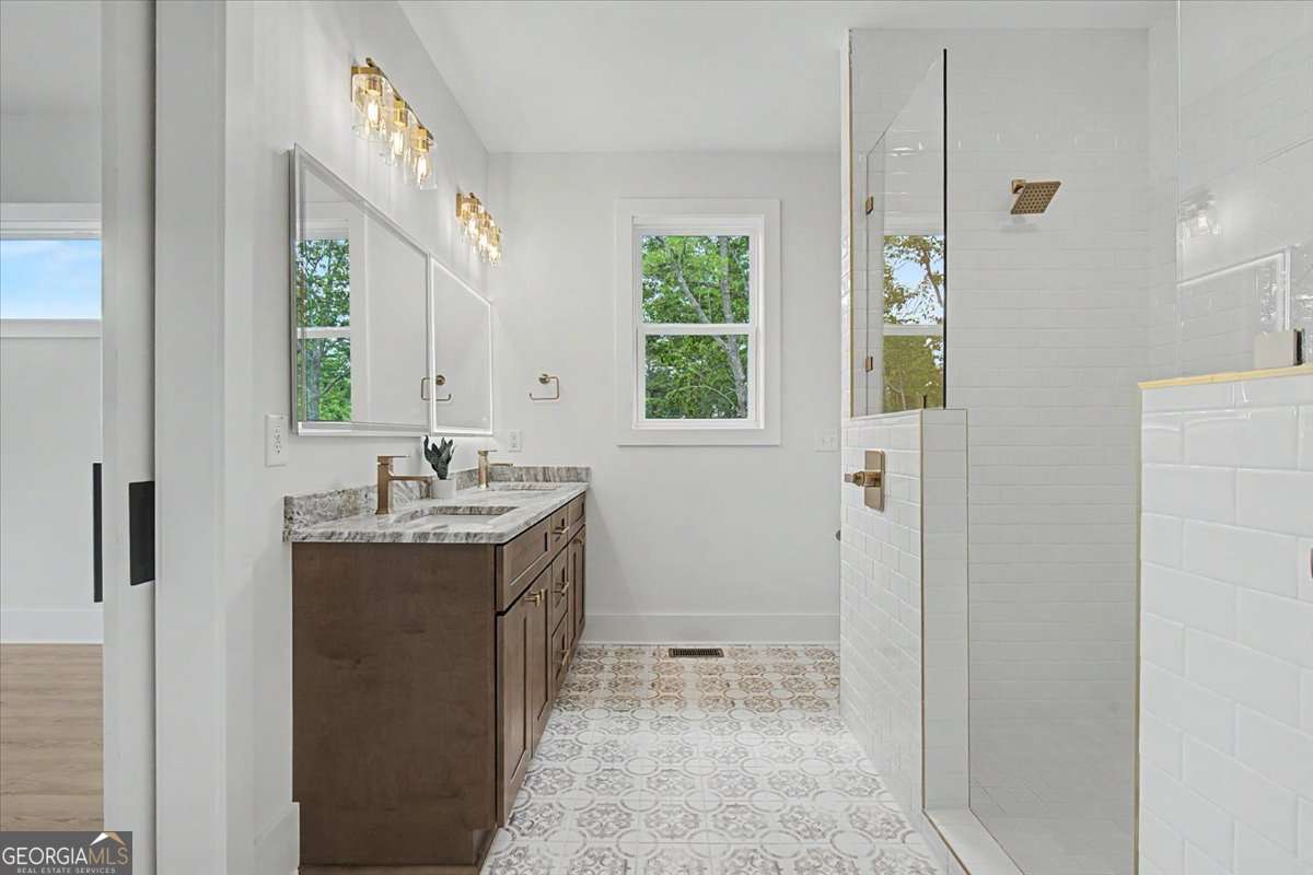 728 Railey Ridge Ne Property Photo 36