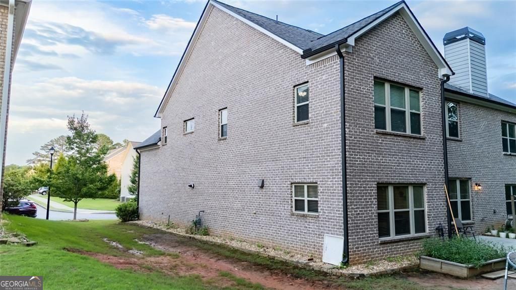 1045 Wesbourough Pl Property Photo 6