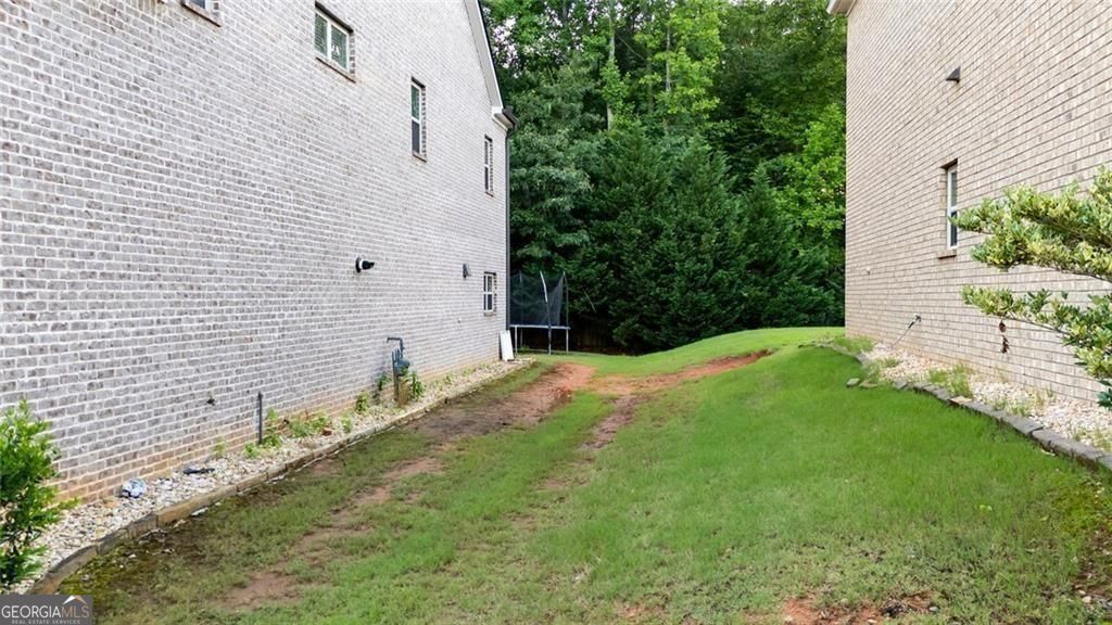 1045 Wesbourough Pl Property Photo 21