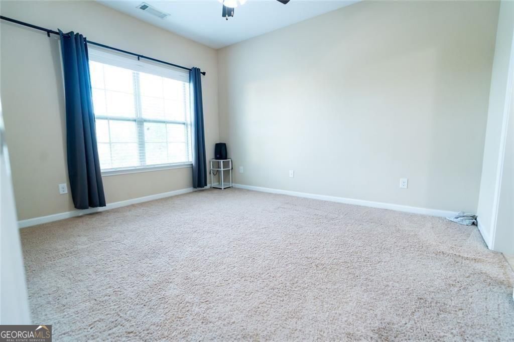 1045 Wesbourough Pl Property Photo 78