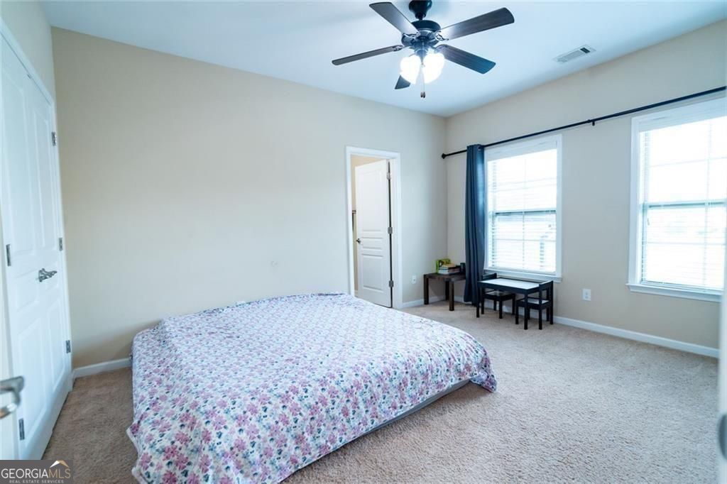 1045 Wesbourough Pl Property Photo 79