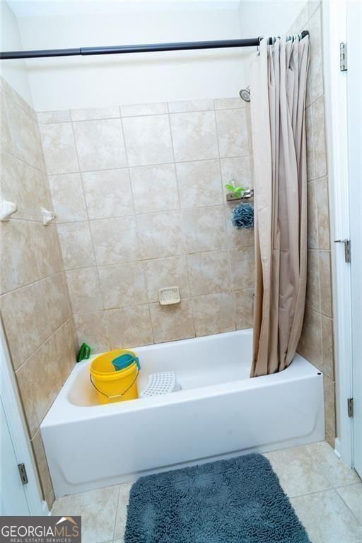 1045 Wesbourough Pl Property Photo 80