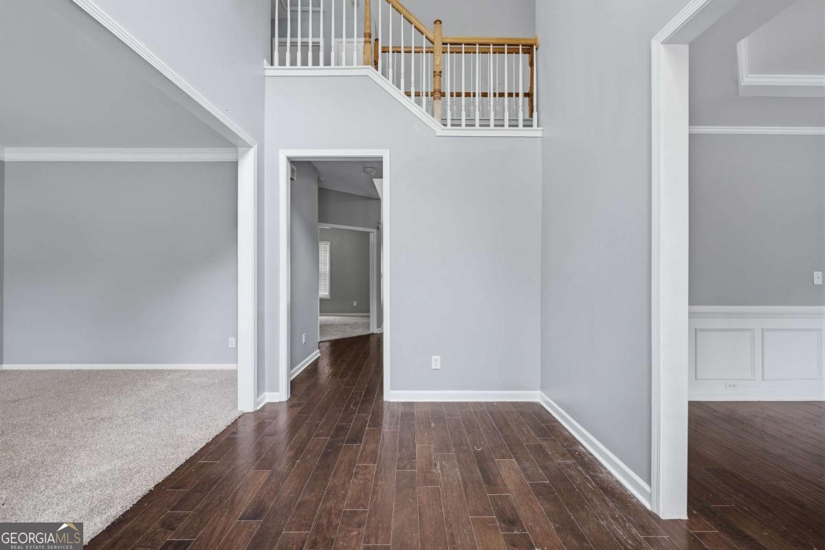 5835 Buckner Creek Drive Se Property Photo 3