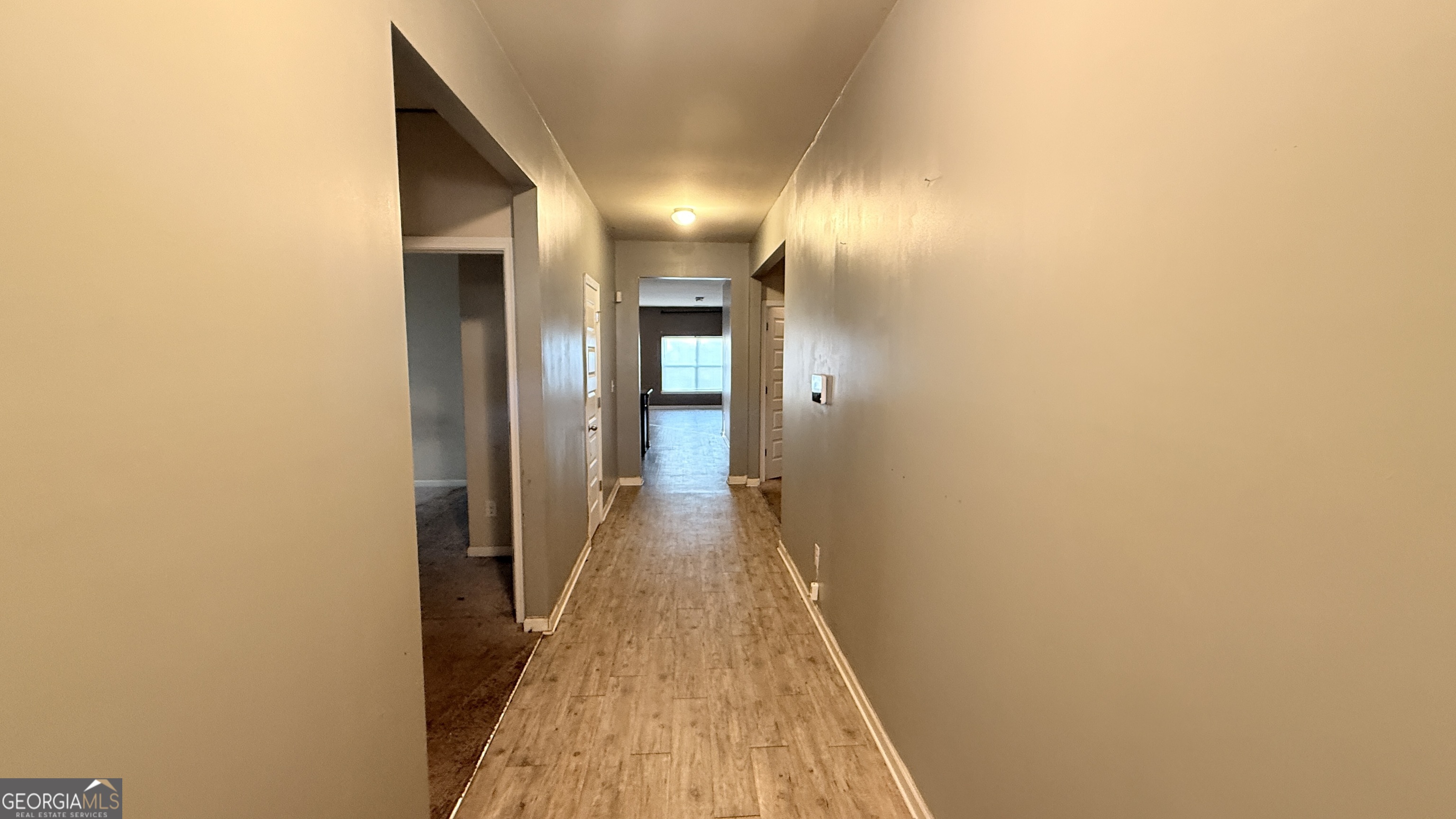 2357 Cornell Circle Property Photo 2