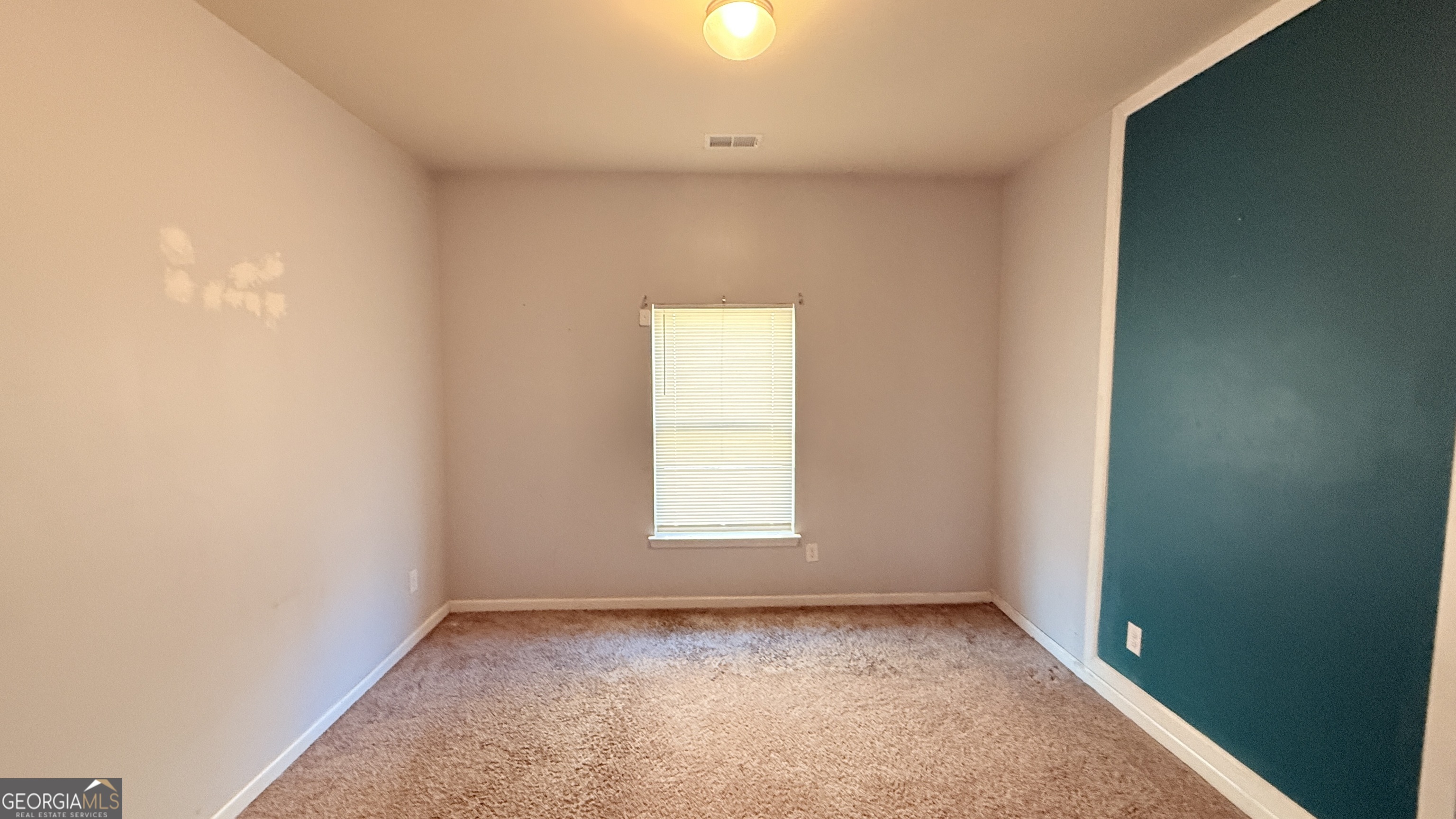 2357 Cornell Circle Property Photo 6