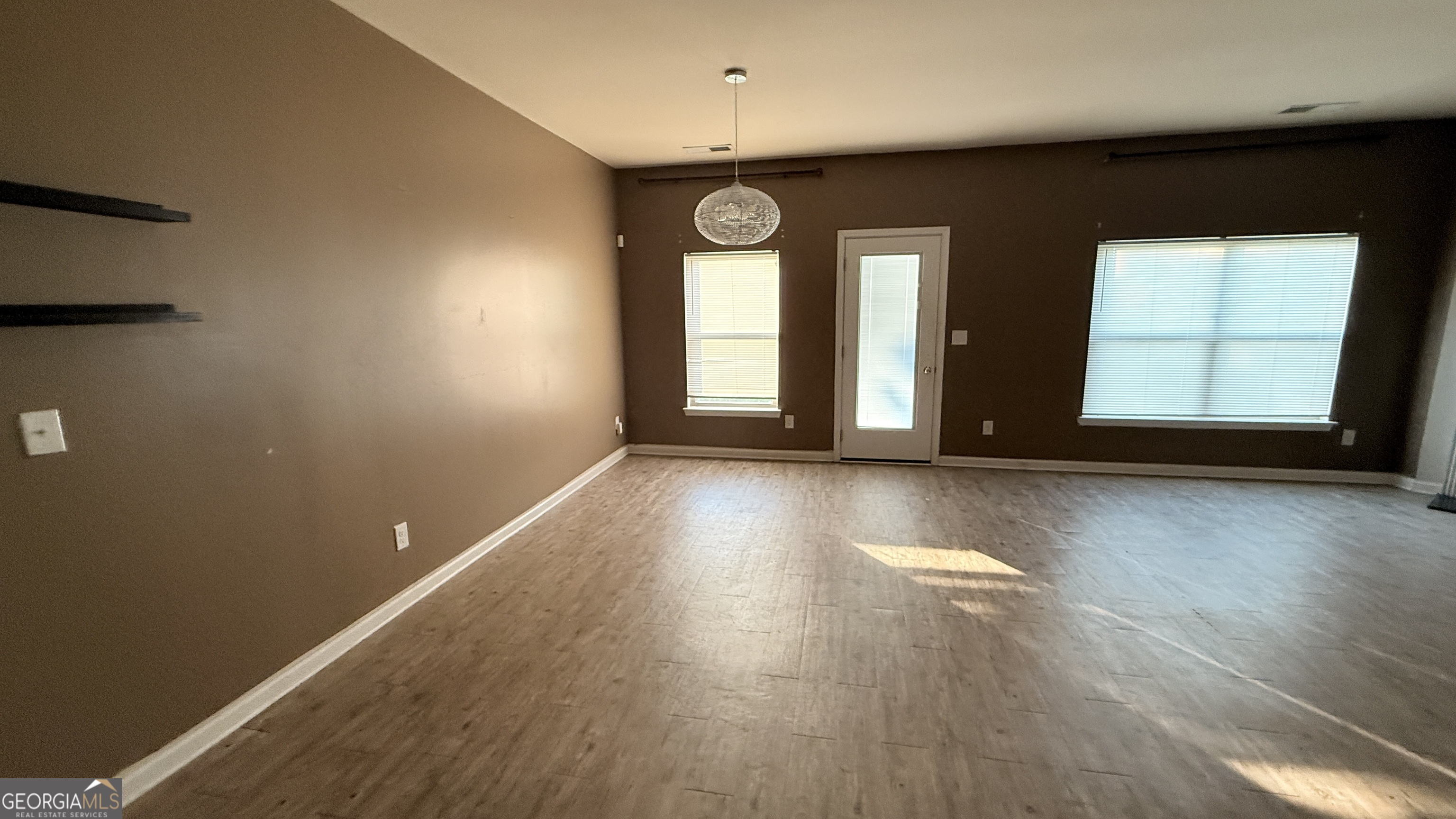 2357 Cornell Circle Property Photo 10