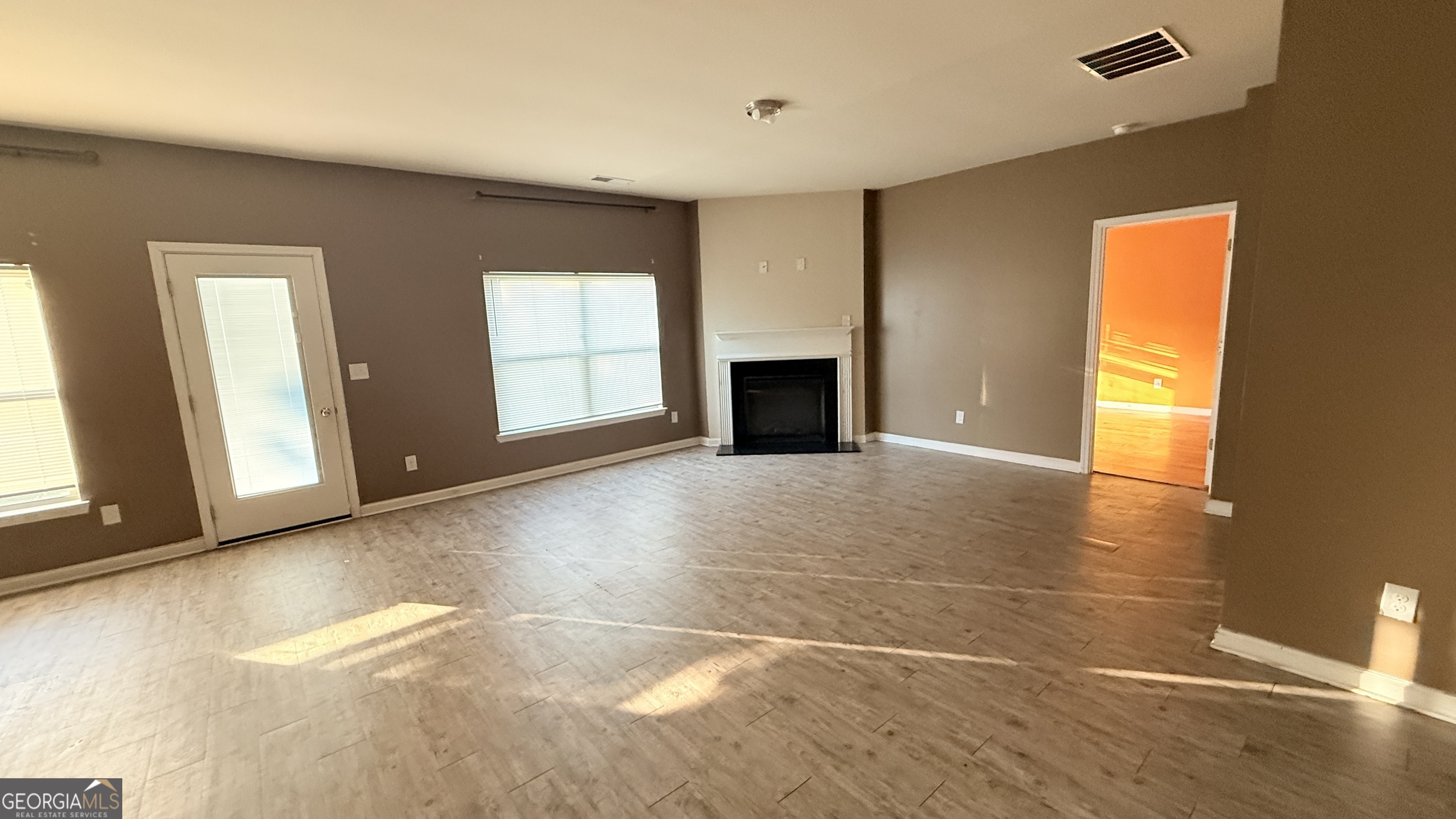 2357 Cornell Circle Property Photo 11