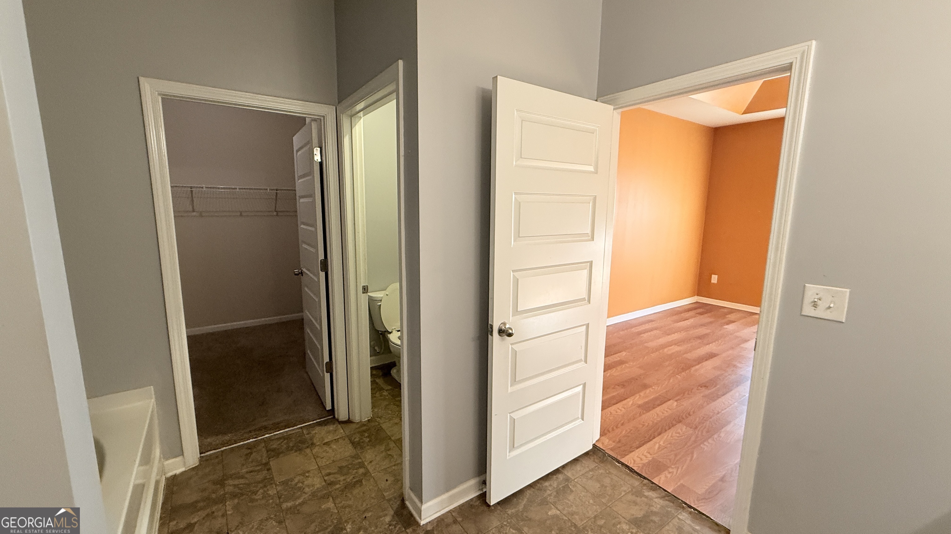 2357 Cornell Circle Property Photo 17