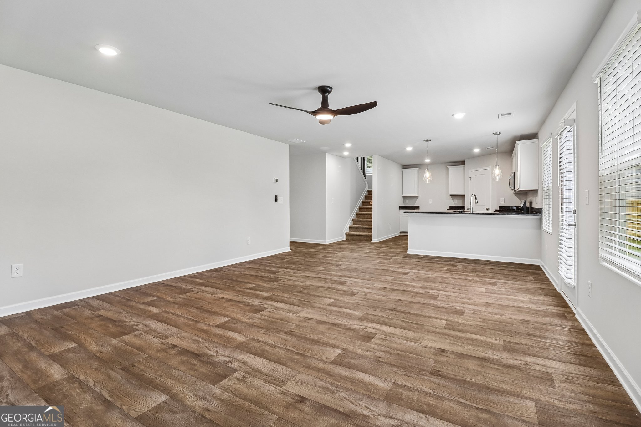 106 Shenandoah Lane Property Photo 6