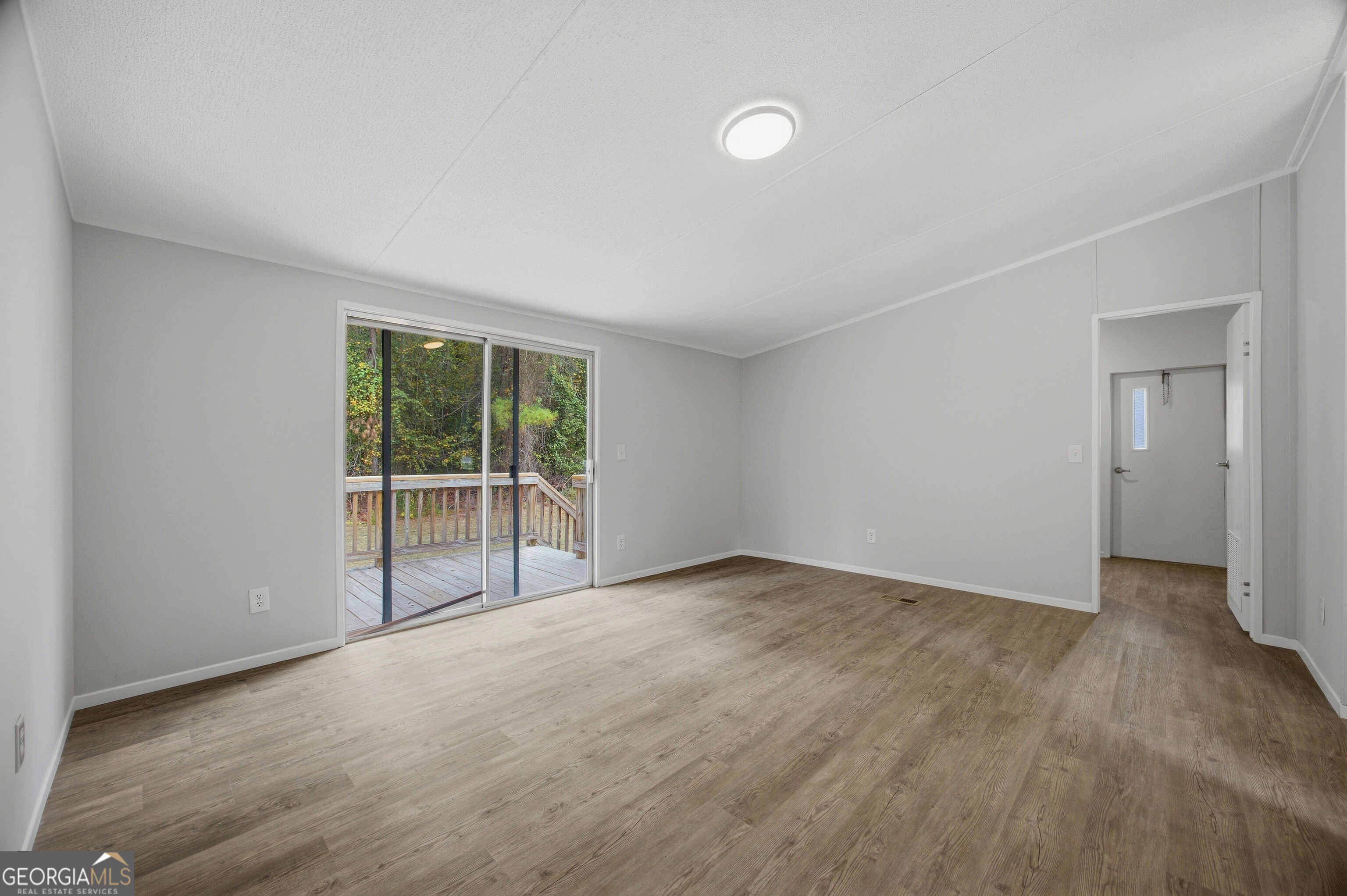 337 Valley View Drive Property Photo 14