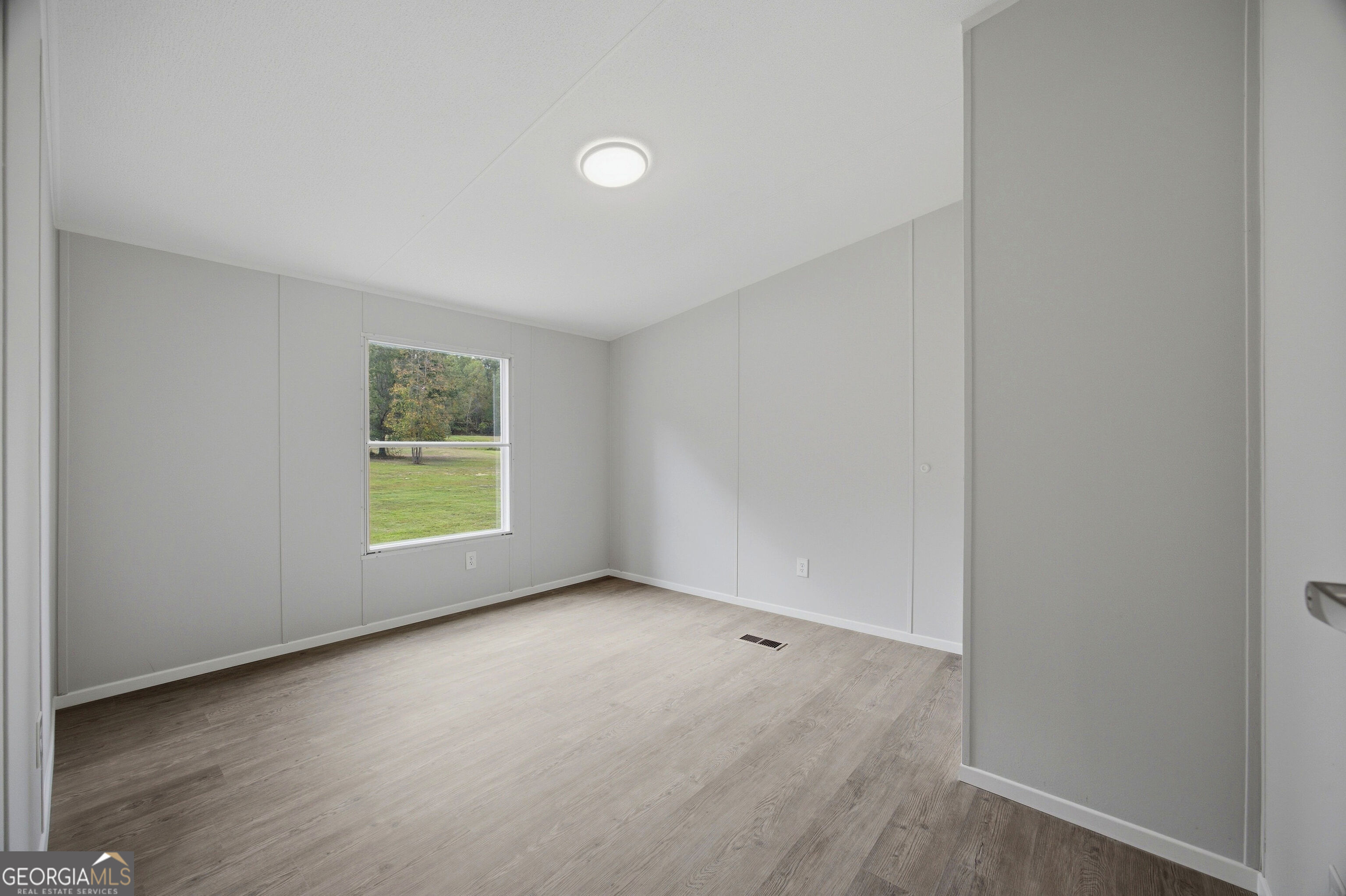 337 Valley View Drive Property Photo 16