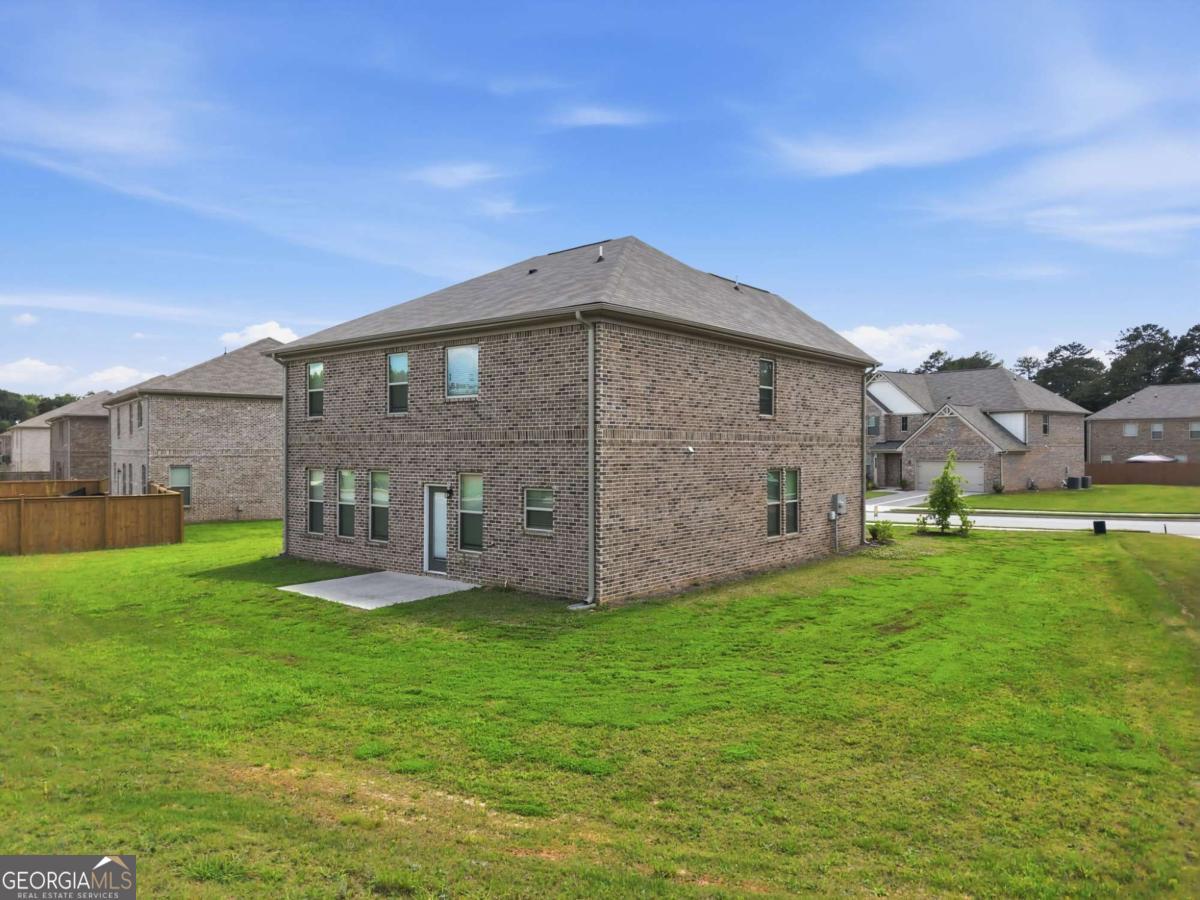 417 Sawmill Trace Property Photo 9