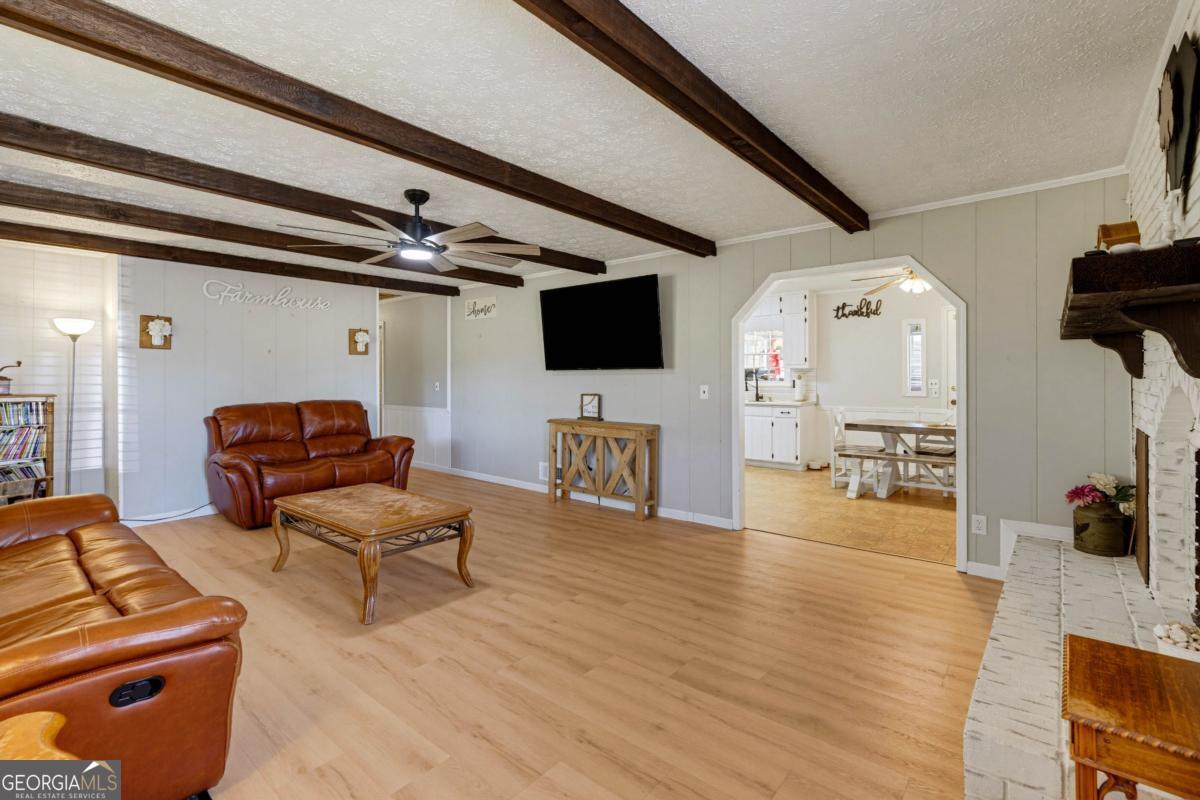 3880 Tanners Mill Road Property Photo 14