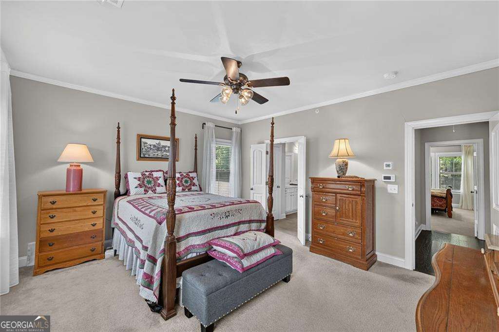 564 Henry Drive Property Photo 13