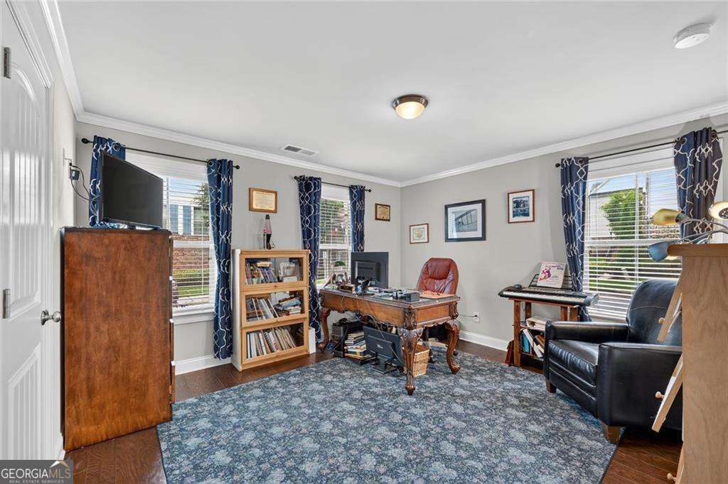 564 Henry Drive Property Photo 18
