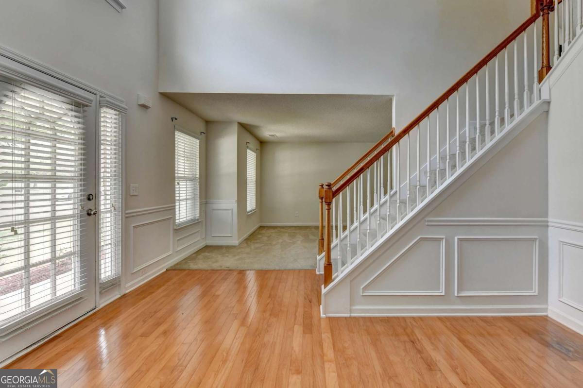 5187 Miller Woods Trail Property Photo 7