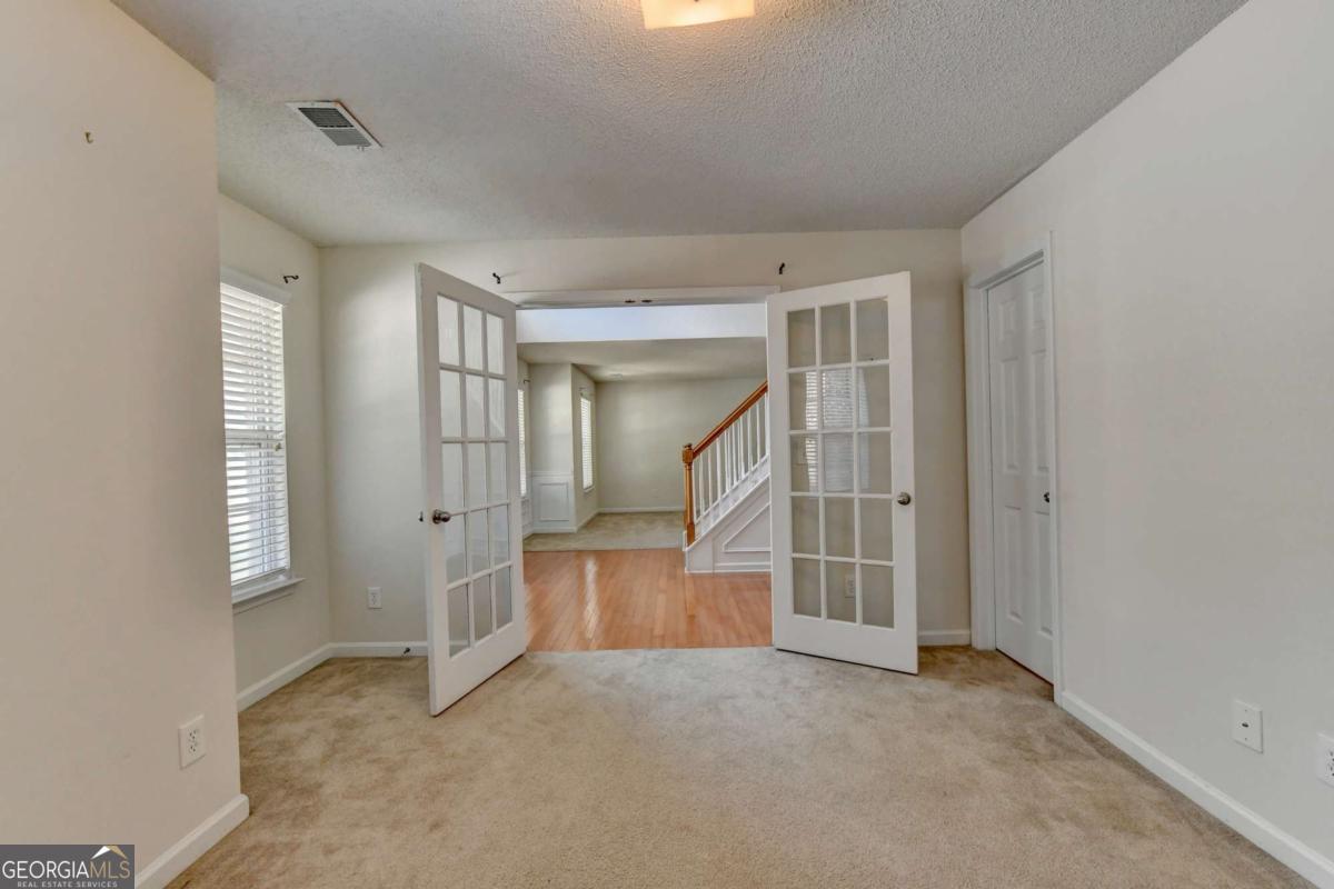 5187 Miller Woods Trail Property Photo 11